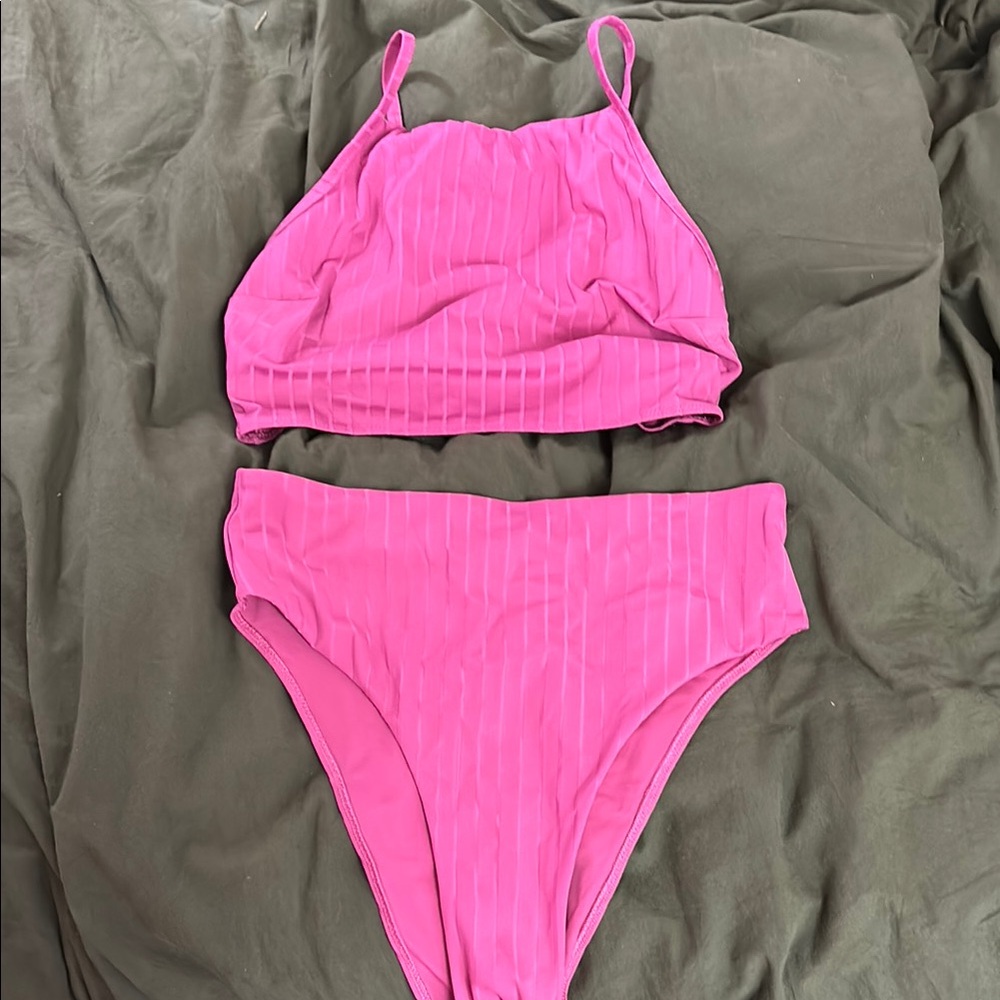 Lululemon two piece swimsuit ribbed sz 8?